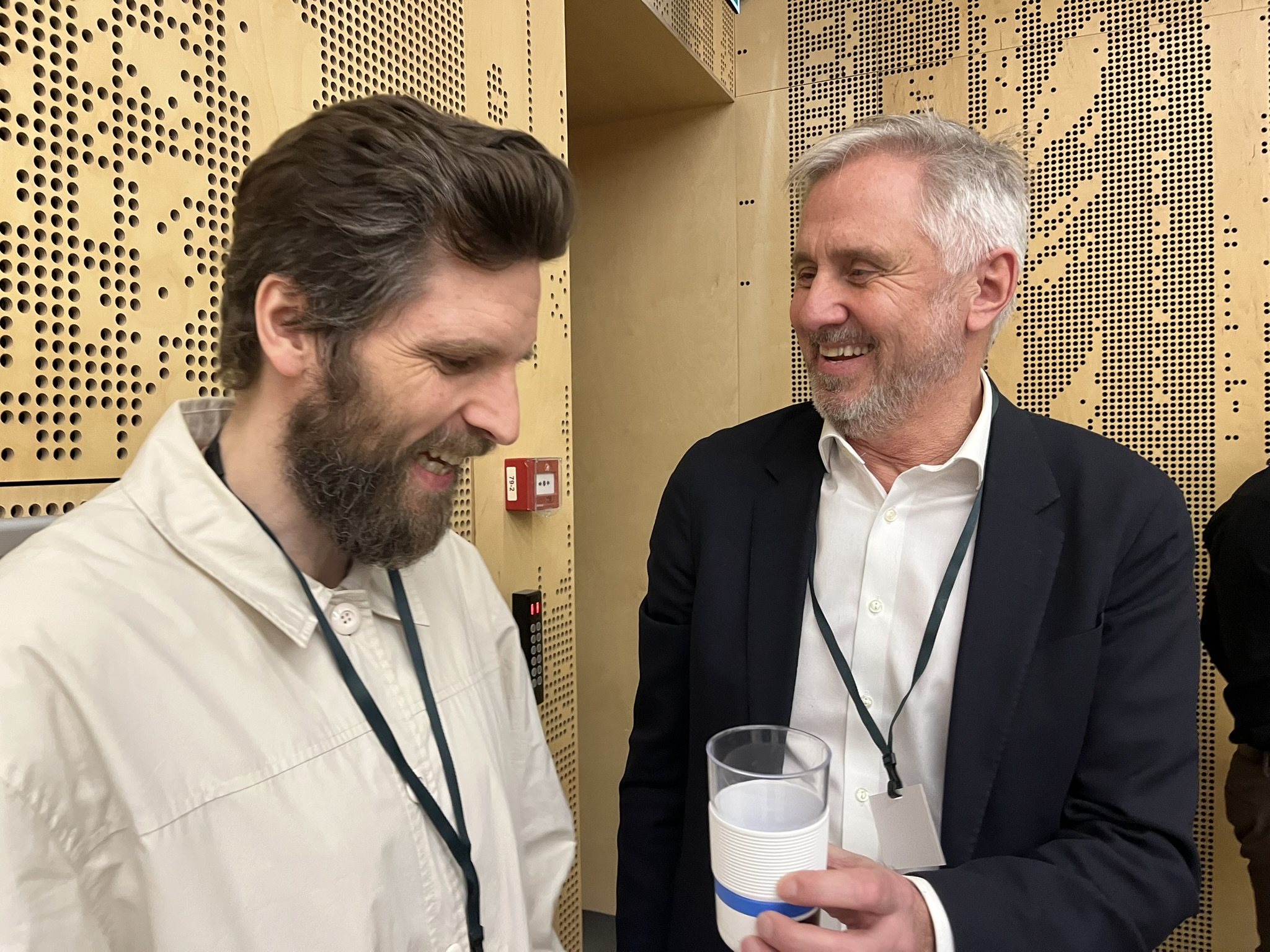 Thomas Nygaard Hansen holdt oplæg om det intelligente drikkeglad Aquatime sammen med Kim Toft fra Abena